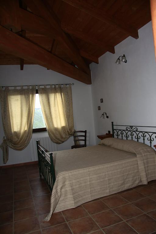 Agriturismo Costa Verde 아르버스 객실 사진