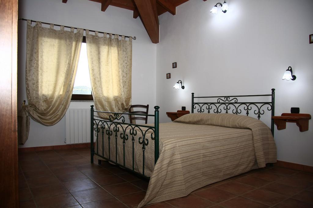 Agriturismo Costa Verde 아르버스 객실 사진